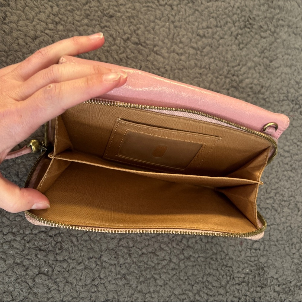 Hobo wallet pink leather clutch casual feminine maximalist luxury - Picture 7 of 10